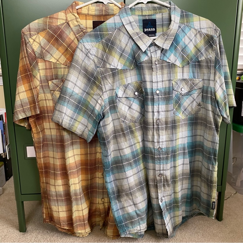 2 Prana Men's Plaid Short Sleeve Shirts
